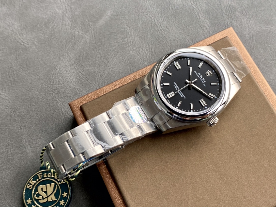 Rolex Oyster Perpetual m116000-0013